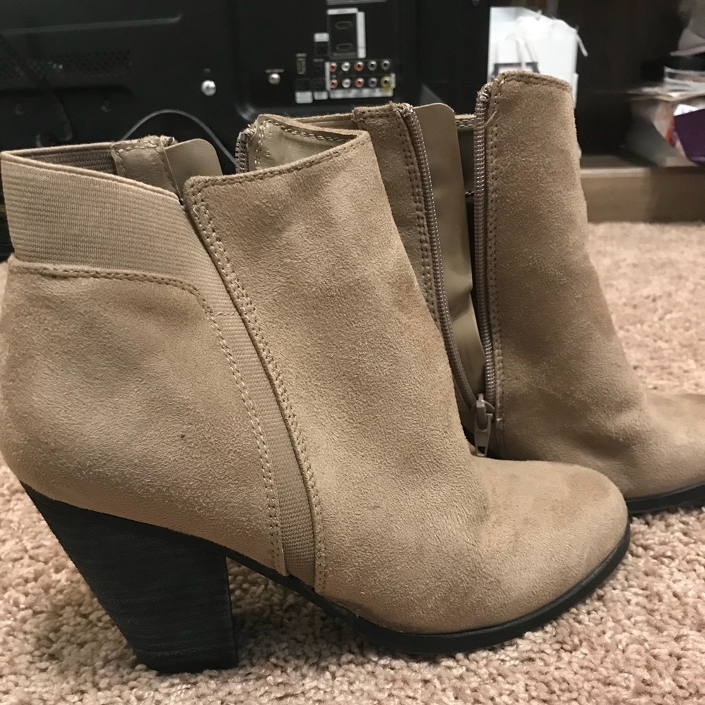Mix No. 6 booties